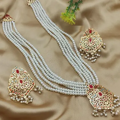 Pendent set with Earrings