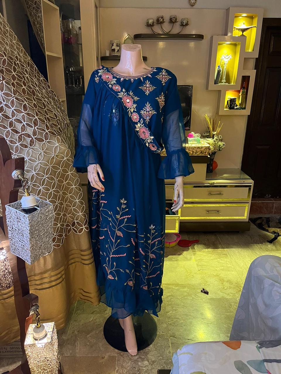 Full embroidery 🪞 mirror work + Touching - Image 10