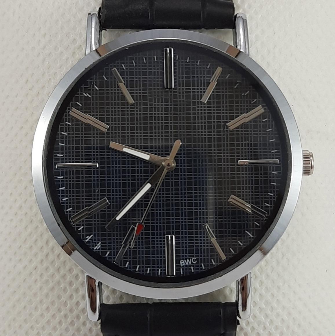Stylish Leather Strap Wrist Watch For Men and Boys - 1524 - Image 5