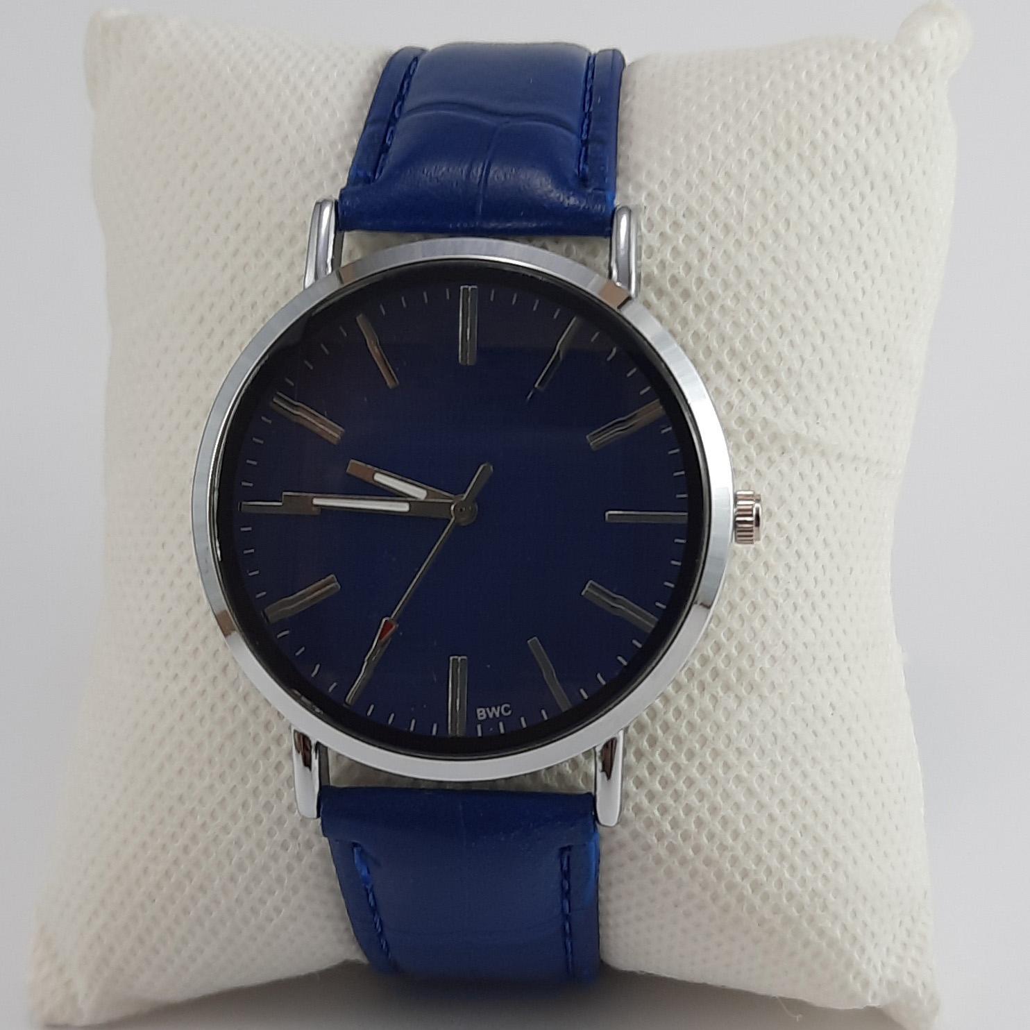 Stylish Leather Strap Wrist Watch For Men and Boys - 1524 - Image 9