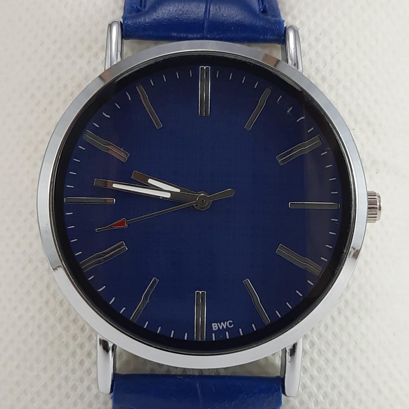 Stylish Leather Strap Wrist Watch For Men and Boys - 1524 - Image 10