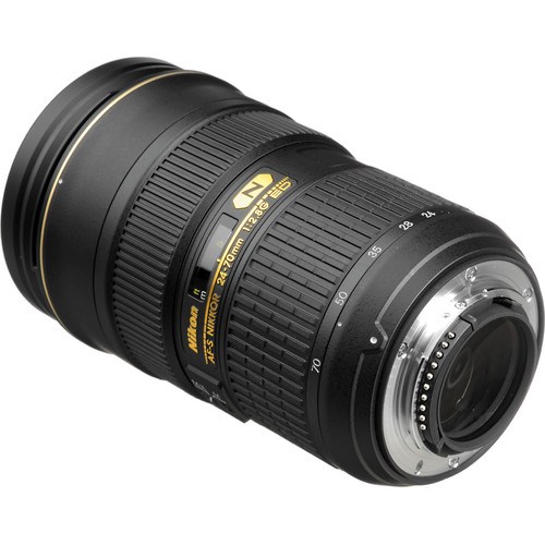 NIKKOR AF-S 24-70mm f2.8G ED - Image 3