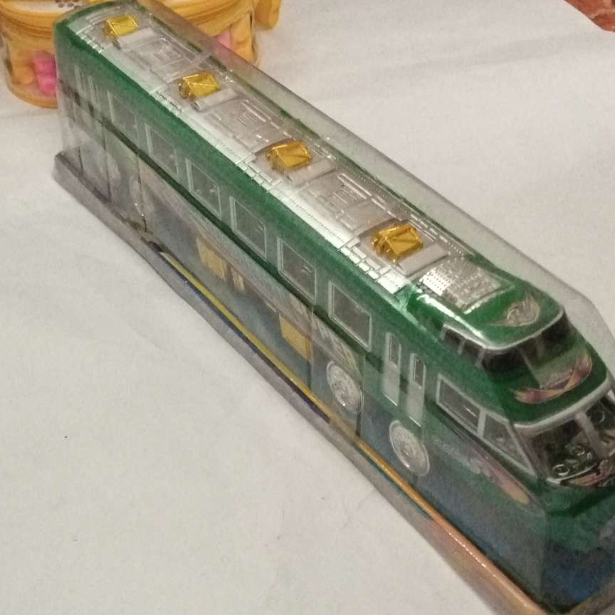 Train (super express friction power)