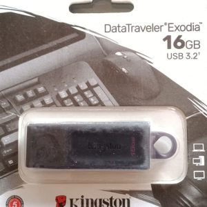 Kingston 16 GB USB Black