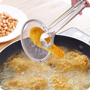Multi-functional 2 in 1 Fry Tool Filter Spoon Strainer With Clip,Oil Frying BBQ Filter Stainless Steel