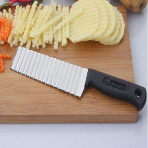Potato Slicer Potato Chips Wavy Shape Lays Cutter Creative Kitchen Gadget New Knife Shape 1006