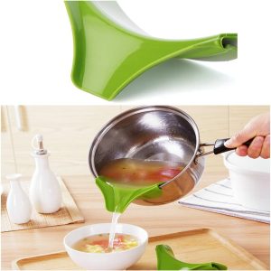 Kitchen Funnel Gadget Silicone Pour Spout Slip On Pour For Bowls Pans Pots - Green