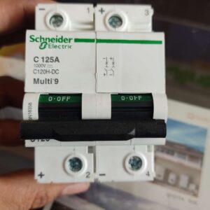 SCHNEIDER 2POLE 100A AND 125A 1000V DC BREAKERs for Solar or Battery