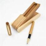 beautiful wooden pan and stand