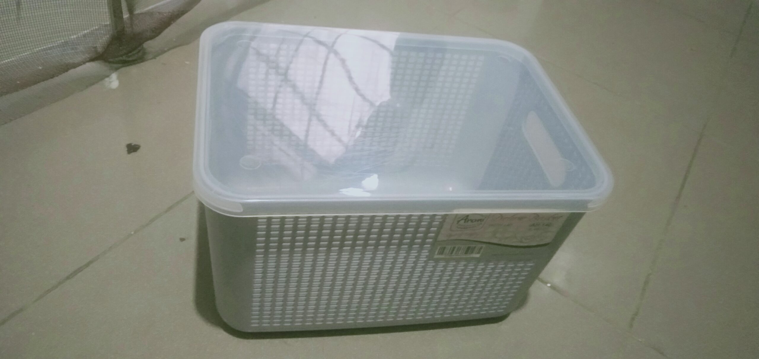 Multifunctional Organizer Basket for Home and Office - Image 3