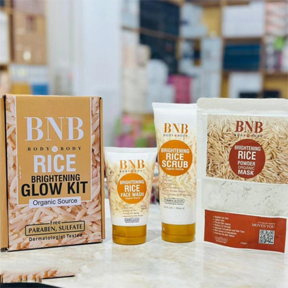 Rice Whitening And Glowing Facial Kit